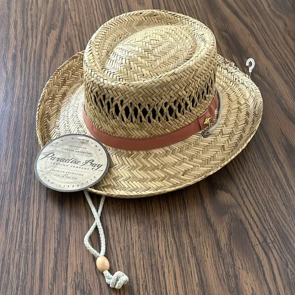 Paradise Bay 100% natural straw hat with cord. - Picture 1 of 6